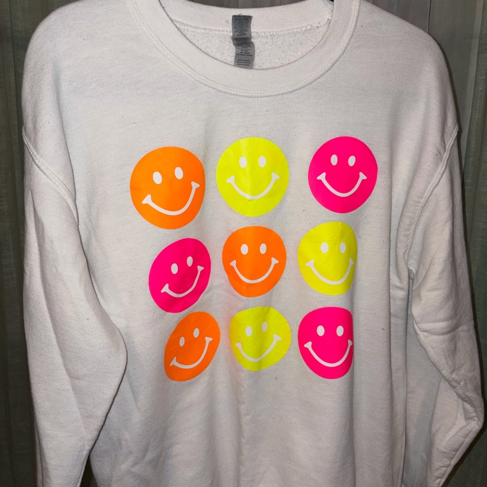 Gildan Smiley Face Sweatshirt - White with Pink, Orange, Yellow